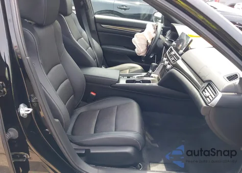 2022 Honda Accord Sport z USA, uszkodzony, nr VIN 1HGCV1F3XNA017879